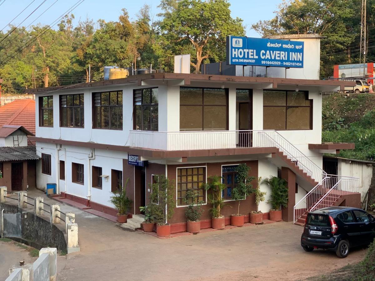 Hotel Caveri Inn Мадикери Экстерьер фото